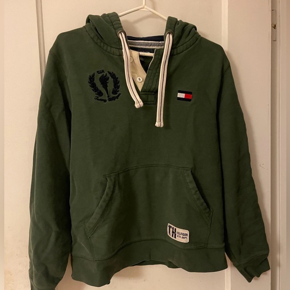 Green Tommy Hilfiger hoodie - Picture 1 of 2